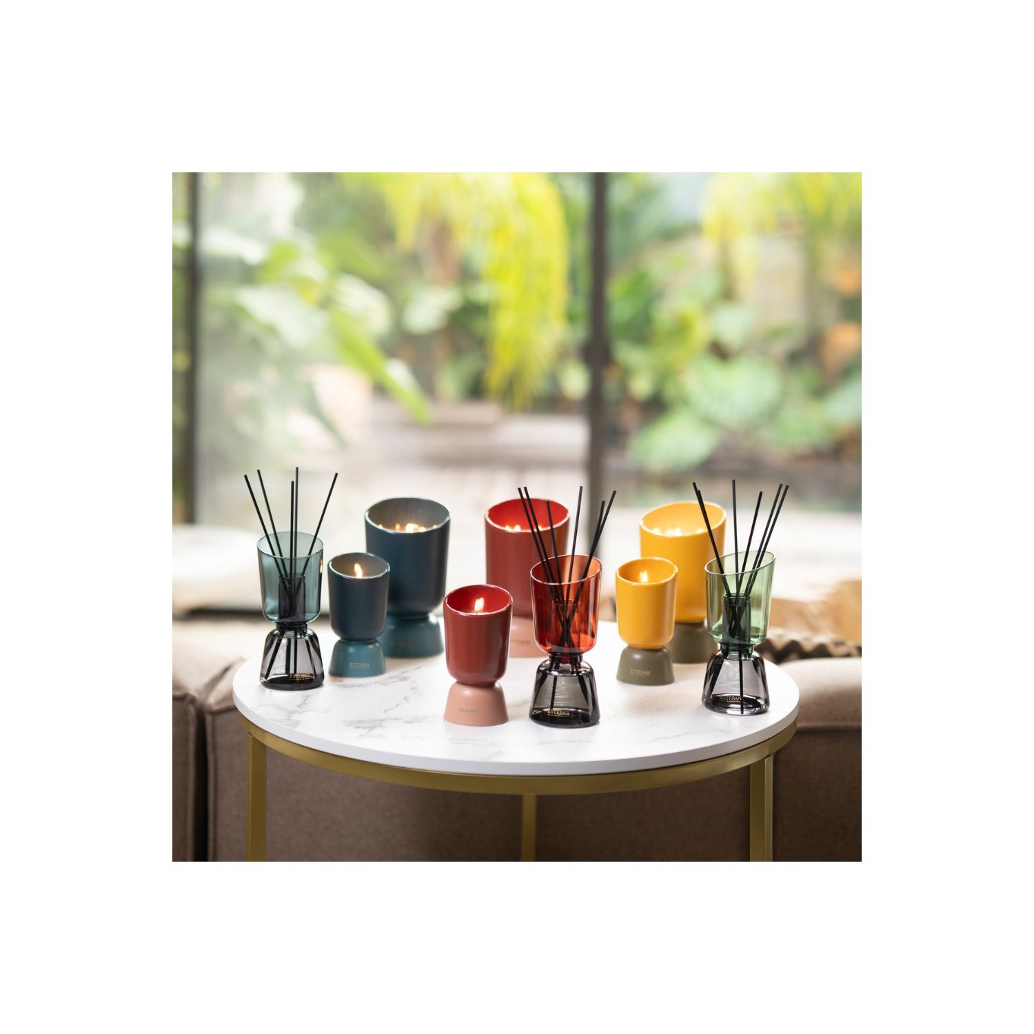 BOUGIE PARFUMEE ICONIC COLOR RECHARGEABLE 220G PUR LIN 5