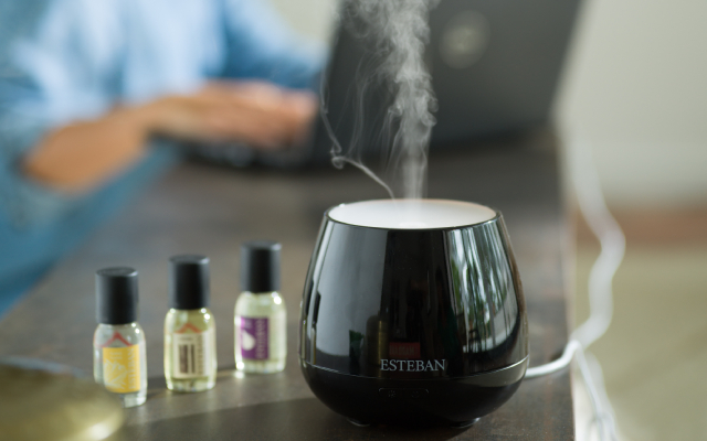 DIFFUSEUR BRUME  DE PARFUM- EDITTION EASY POP COLOR NOIR 4