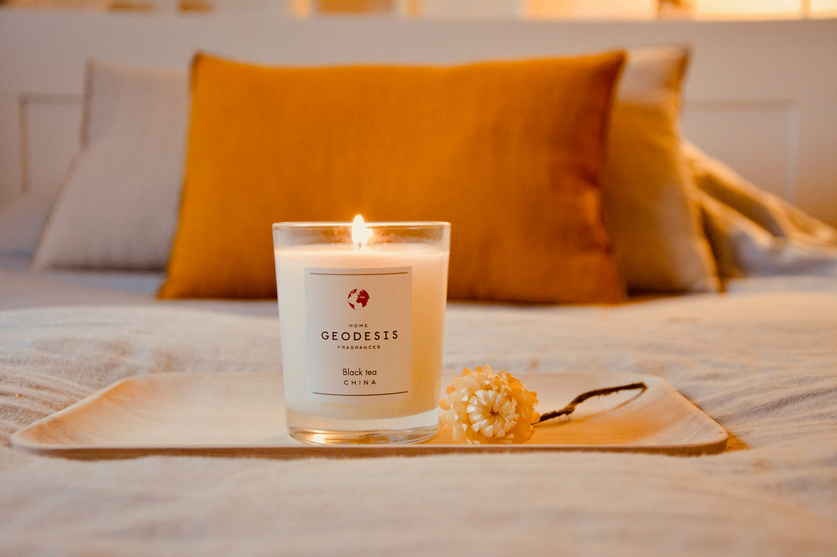 Bougie parfumée 180g Thé noir 2